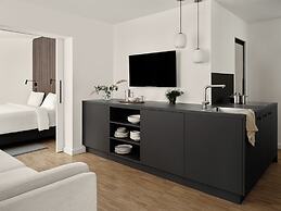 Bob W Munich Schwabing