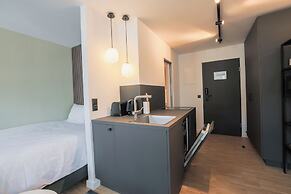 Bob W Munich Schwabing