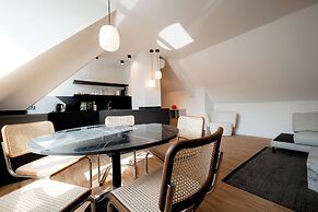 Bob W Munich Schwabing