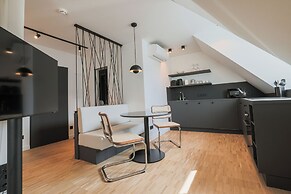 Bob W Munich Schwabing