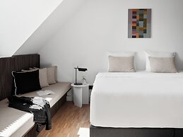 Bob W Munich Schwabing
