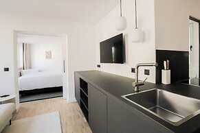 Bob W Munich Schwabing