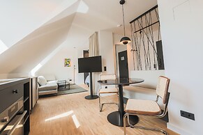 Bob W Munich Schwabing