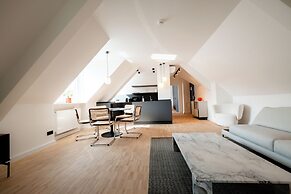 Bob W Munich Schwabing