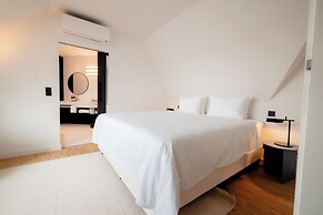 Bob W Munich Schwabing