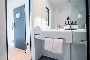 Bob W Munich Schwabing