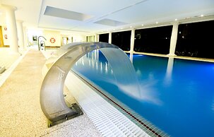 Hotel Monarque Cendrillón