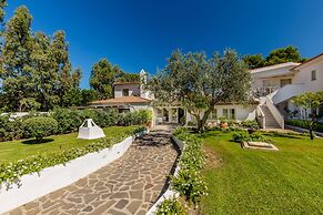 The Pelican Beach Resort & SPA - Adults Only