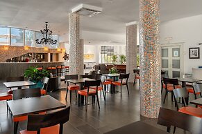 The Pelican Beach Resort & SPA - Adults Only