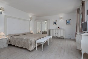 The Pelican Beach Resort & SPA - Adults Only