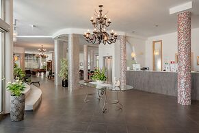 The Pelican Beach Resort & SPA - Adults Only