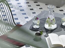 Afroditi Venus Beach Hotel & Spa