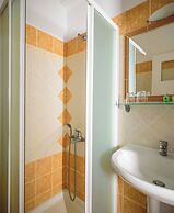 Afroditi Venus Beach Hotel & Spa