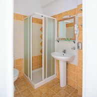 Afroditi Venus Beach Hotel & Spa