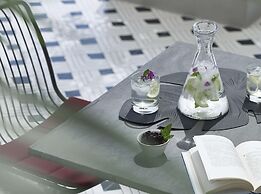 Afroditi Venus Beach Hotel & Spa