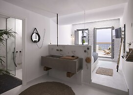 Afroditi Venus Beach Hotel & Spa