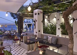 Afroditi Venus Beach Hotel & Spa