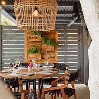 Afroditi Venus Beach Hotel & Spa