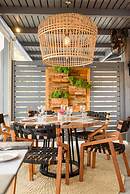 Afroditi Venus Beach Hotel & Spa