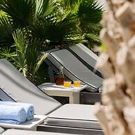 Afroditi Venus Beach Hotel & Spa