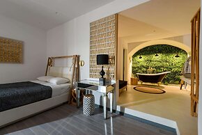 Afroditi Venus Beach Hotel & Spa