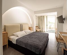Afroditi Venus Beach Hotel & Spa