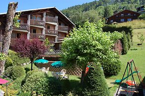 Hôtel Loisirs Les Côtes, Résidence et Chalets