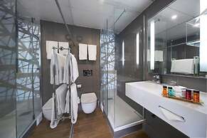 Le Relais Saint Honoré