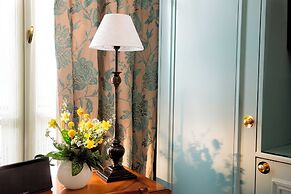 Le Relais Saint Honoré