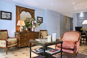 Le Relais Saint Honoré