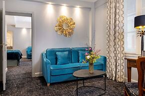 Le Relais Saint Honoré