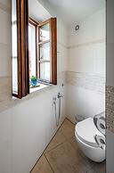 Aurus Hotel by Adrez Living