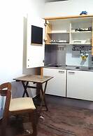 Vatican Rooms Guest House