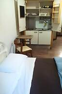 Vatican Rooms Guest House