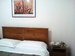 Vatican Rooms Guest House