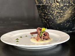 Domizia Palace Hotel