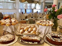 Domizia Palace Hotel