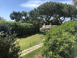 Domizia Palace Hotel