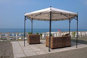 Domizia Palace Hotel