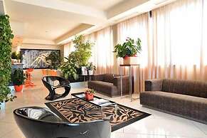 Inn Hotel