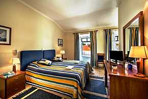 Rio Arade Manor House