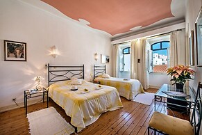 Rio Arade Manor House