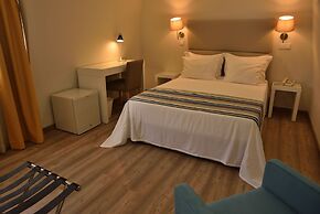 Porto Domus Hotel