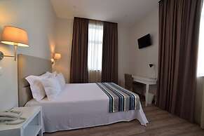 Porto Domus Hotel