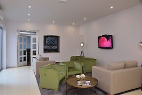 Porto Domus Hotel
