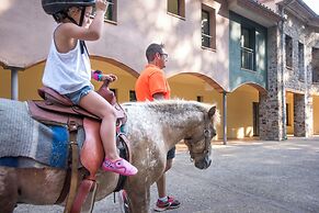 Vilar Rural de Sant Hilari by Serhs Hotels