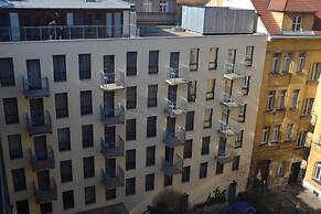 Aparthotel Austria Suites