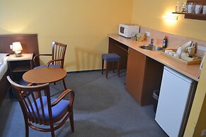 Aparthotel Austria Suites