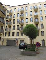 Aparthotel Austria Suites