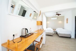 Hideaway Hotel